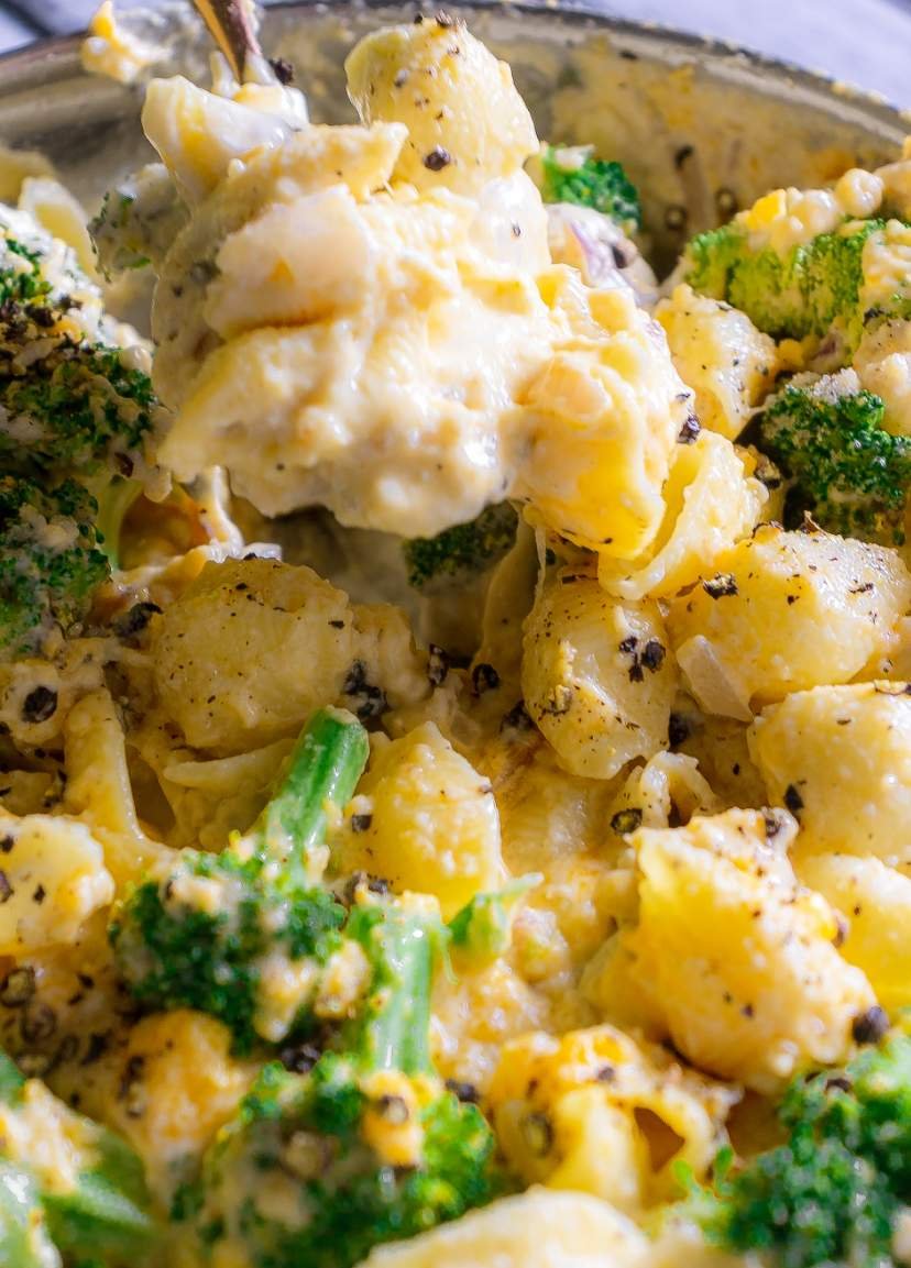 cheesy Broccoli Mac and Cheese